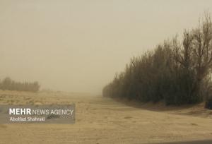 یک میلیون و ۵۰۰ هزار هکتار از مساحت اصفهان کانون فرسایش بادی است