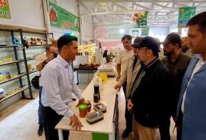 افتتاح فروشگاه روستا بازار در مشهد
