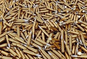 کشف ۳۰۰۰ فشنگ جنگی در خرمشهر