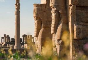 ماجرای صدور سند مالکیت برای تخت جمشید