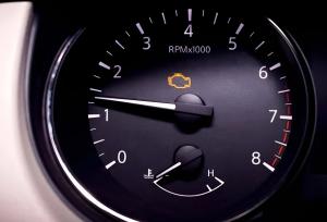 برای خفگی و گاز نخوردنِ پراید و پژو ۴۰۵، این راهکارها را امتحان کنید