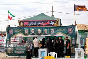 خدمت‌رسانی موکب شهدای قلعه‌شاهین در سرپل‌ذهاب
