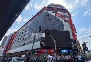 اگر جان خود را دوست دارید به پاساژ علاءالدین نروید!