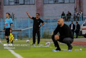 زارع: مقابل بعضی تیم‌ها باید روش جدیدی برای فوتبال اختراع کرد