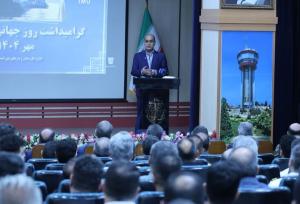 حق شناس: بنادر گیلان ۲۰ میلیون تُن ظرفیت تخلیه و بارگیری دارد