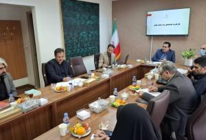 باید دوگانه‌سازی‌ها را از ادبیات خود حذف کنیم