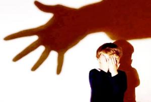 ۹۰ درصد کودک‌آزاری‌ها جنبه روانی و اجتماعی دارد