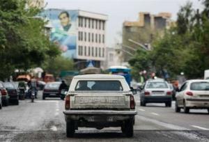 سالانه ۱۰۰ هزار خودروی فرسوده تهران باید از رده‌ خارج شود