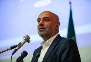 واگذاری ۱۰۰ هزار قطعه زمین به صنایع برای ساخت مسکن کارگری در کشور/ رصد برخط بیکاری