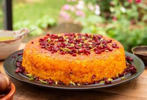 طرز تهیه ته‌چین مرغ و بادمجان مجلسی