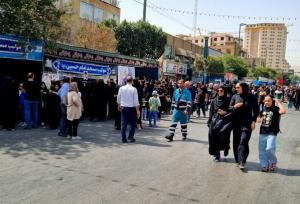 خدمت رسانی در راهپیمایی جاماندگان اربعین حسینی در مشهد