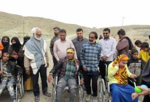 همایش پیاده‌روی معلولین در روستای کارگنجی بشاگرد برگزار شد