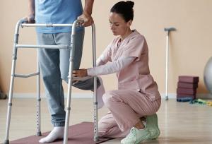 کاردرمانی؛ راه‌حلی مؤثر برای بازگرداندن بیماران به زندگی مستقل و پربار