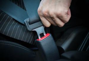 استفاده از کمربند ایمنی، تلفات رانندگی را تا ۷۰ درصد کاهش می‌دهد