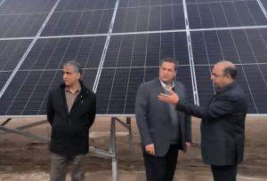 ورود ۳۰۷ مگاوات نیروگاه خورشیدی استان به مدار تولید/ آمادگی کرمان برای احداث نیروگاه بادی