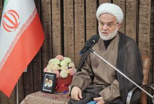 ابتکار و نوآوری در برنامه‌های مناسبتی بکار گرفته شود
