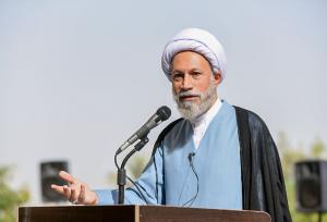 امام جمعه شیراز: دانش‌آموزان امروز، مدیران فردای ایران هستند