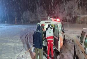 امداد رسانی هلال احمر کهگیلویه و بویراحمد به۹۰۰ گرفتار در سیل و کولاک