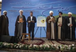 مسائل نظام باید به روش اسلامی حل شود/ برنامه‌ریزی برای ارتباط ساختاری مساجد با بخش‌های اجرایی در فارس