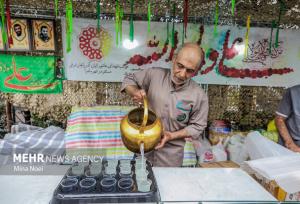 ای تا همیشه پای قلم‌ها، در بحر عین و لام تو مانده