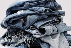 اگر شلوار جین می‌پوشید، این توصیه مهم را قبل از شستشو بخوانید