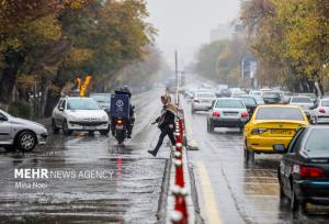 بارش باران پاییزی در شهرهای آذربایجان غربی