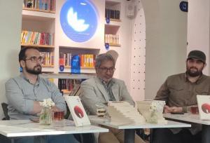 ادبیات دفاع مقدس باید چگونگی ایستادگی انسان را روایت کند