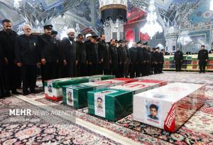 وداع با پیکر ۴ شهید حملات رژیم صهیونیستی در حرم امام رضا(ع)
