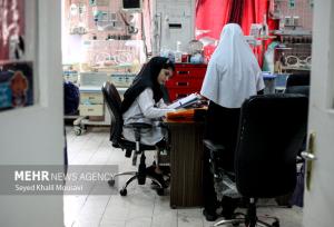 چالش‌های «پرستاری» در ایران؛ از ترک کار تا اضافه کاری اجباری