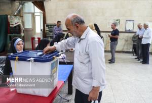 مردم خوزستان با حضور چشمگیر خود در رای گیری افتخار آفریدند
