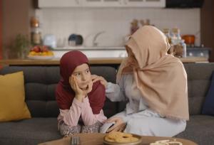 تربیت کنترل‌محور «کرامت» نمی‌آورد؛ تکیه صرف بر نصیحت، نتیجه عکس دارد