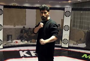 پرورش نسل جدید مبارزان در ایران توسط قهرمان کردستانی رشته MMA در جهان