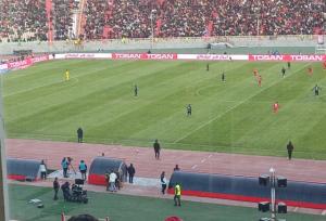 شروع بازی تراکتور-پرسپولیس بدون VAR!