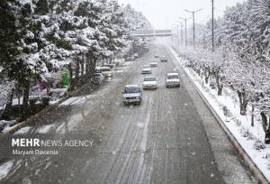 هشدار نارنجی هواشناسی در آذربایجان غربی؛ دما ۱۰ درجه کاهش می یابد