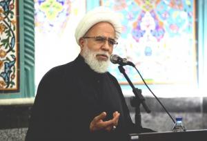 امام‌جمعه کرمانشاه: شهید مطهری پرچم‌دار تفکر اسلامی ناب بود