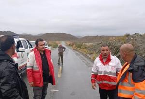 امداد رسانی به خودروی گرفتار در رودخانه روستای کسیسه‌ای بشاگرد