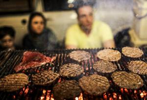 غذاهای خیابانی تهدیدی برای سلامت افراد