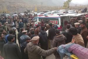 یک کشته و ۸ زخمی در حمله به اتوبوس در شمال غربی پاکستان