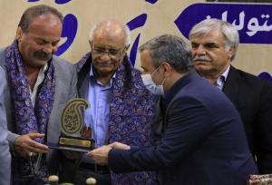 آیین تجلیل از متولیان ورزش زورخانه ای و پهلوانی در تهران برگزار شد