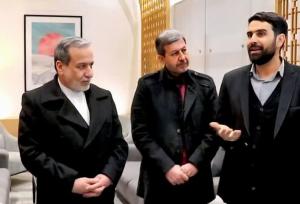 تقدیر وزیر امور خارجه از نیروهای سپاه حفاظت هواپیمایی در اصفهان 