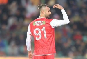 پیشنهاد ۱.۵ میلیون دلاری مهاجم پرسپولیس از استقلال!