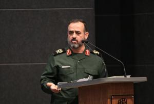 ملت ایران عزت و استقلال خود را از امام خمینی (ره) به یادگار دارد