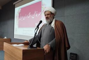 جامعه پیشرفته با زنان متفکر شکل می‌گیرد