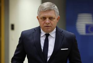 اسلواکی: اوکراین سیاه‌چاله‌ای است که پول‌های اروپا را می‌بلعد