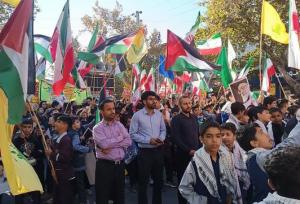 حضور پرشور دانش‌آموزان گرگانی در راهپیمایی یوم‌الله ۱۳ آبان/ فریاد استکبارستیزی در گلستان طنین‌انداز شد