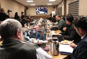 حضور محسن افشانی در یک جلسه دولتی پرحاشیه شد