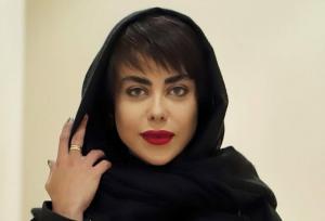 کیف خاص الهام اخوان در یک مراسم توجه‌ها را جلب کرد