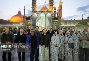 بررسی حضور گردشگران‌ خارجی در حرم‌ حضرت‌معصومه(س)، پیشتازی آمریکایی ها