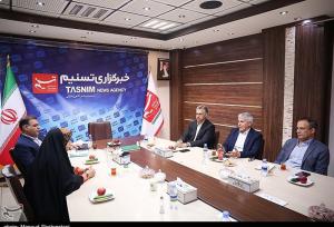 فرش ایرانی با دست خودمان زمین‌گیر شد؛ نه با تحریم