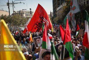 راهپیمایی با شکوه «بشارت نصر» در مشهد